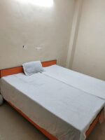 Spot 88105 Vibrant Eagle PG for boys in Mayur Vihar Phase 1
