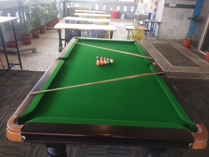 Rentorio Radha Krishna Hostel in Cottonpete Bengaluru - Image 8