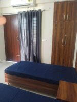Apna NIWAS GIRLS PG in sector 44 noida - Image 9