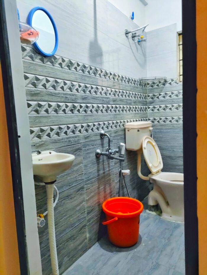 Sri Latha pg for co live Unisex PG in Electronics City Phase 1 Bangalore - Image 3