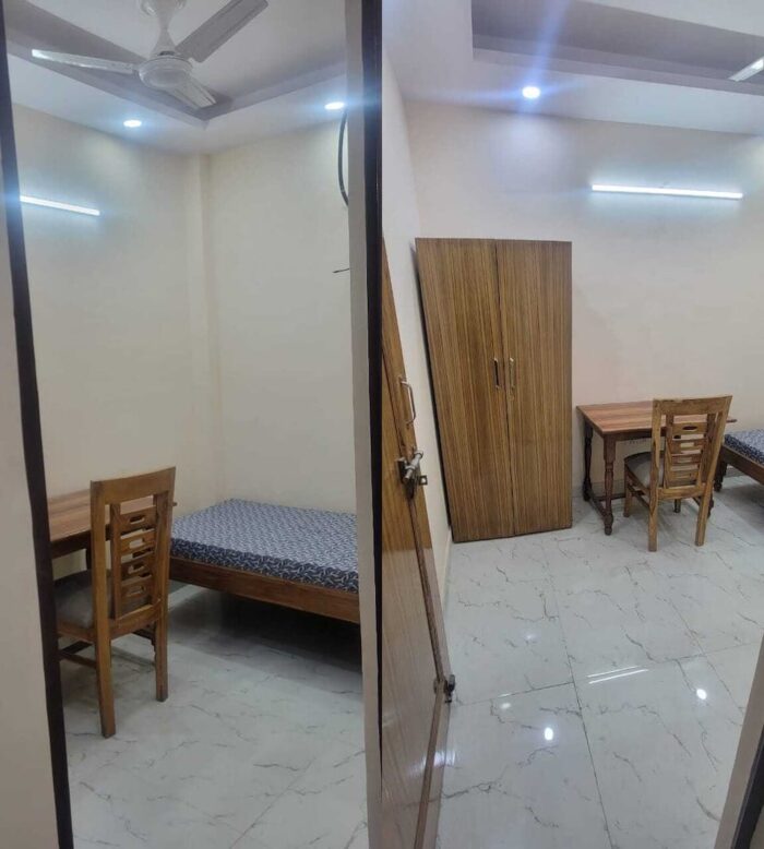 Spot on Civil Dreams pg for girl in  karol bagh - Image 1