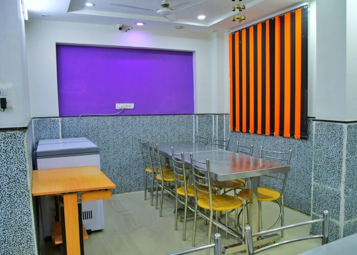 Harmoni residency boys hostel in Landmark City Kota - Image 3